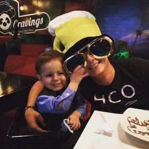 Meet your Posher, Santiago